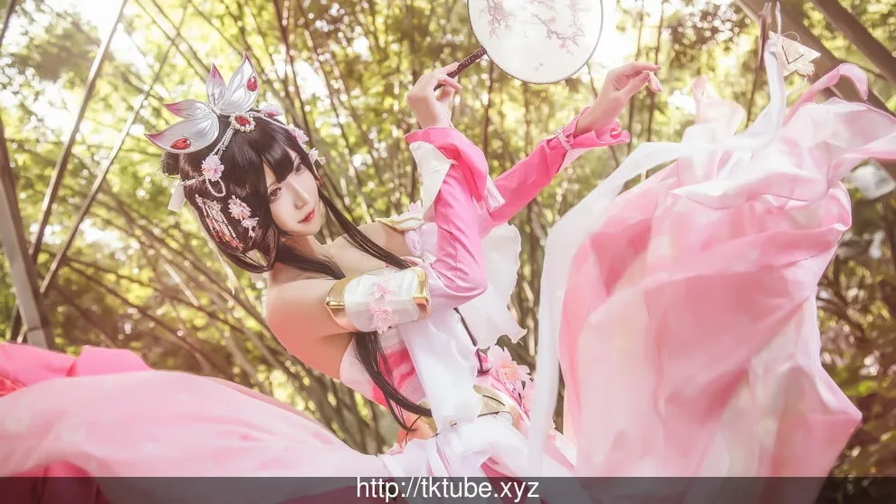 {奇怪/极品COS}斗鱼二次元现任一姐：腐团儿顶级COS福利大合集！【超级精美/1.12gb】 - 内容配图7