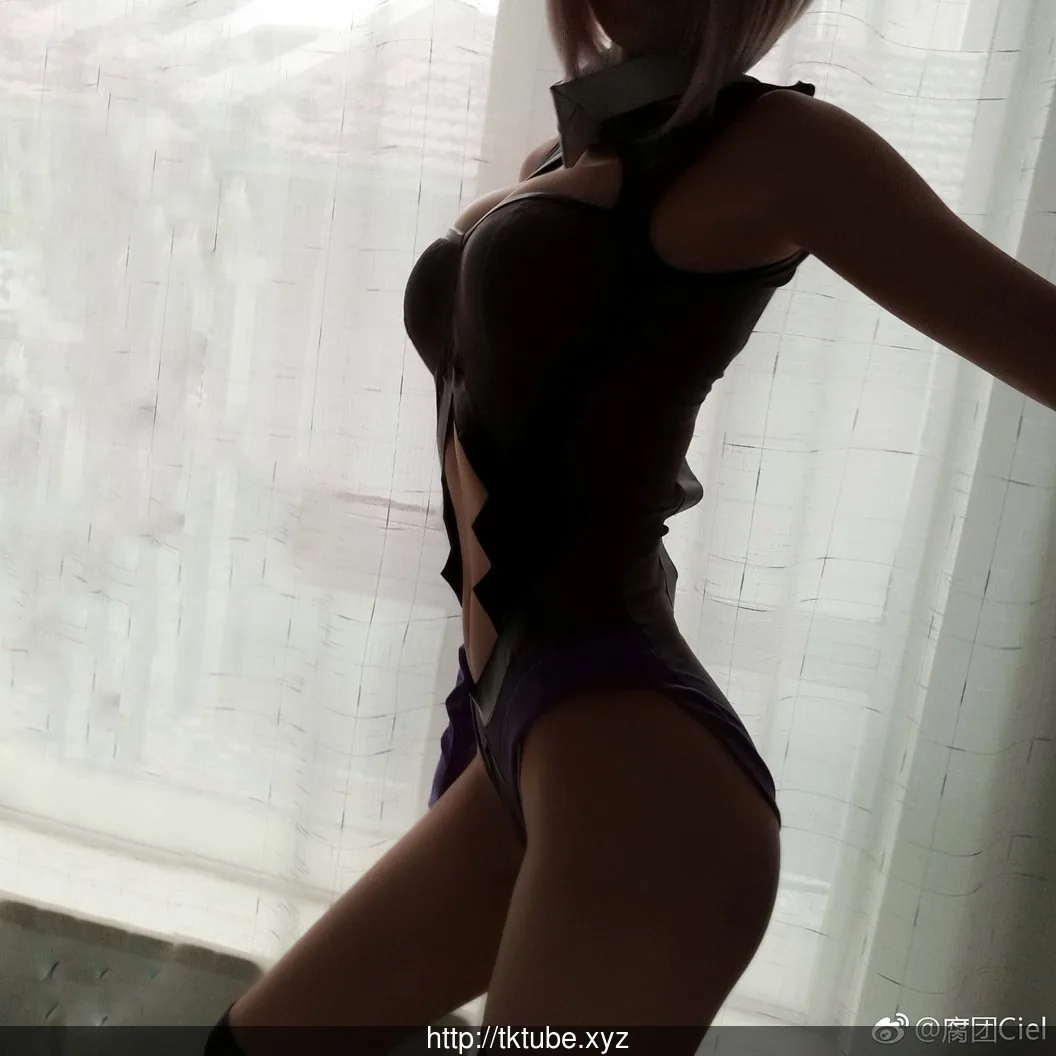 {奇怪/极品COS}斗鱼二次元现任一姐：腐团儿顶级COS福利大合集！【超级精美/1.12gb】 - 内容配图6